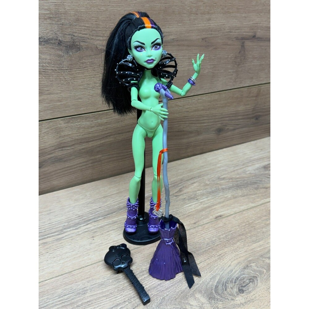 Monster High One Night Only Casta Fierce Doll 2011 & Broomstick Microphone Stand